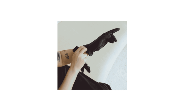 Black Nitrile Gloves
